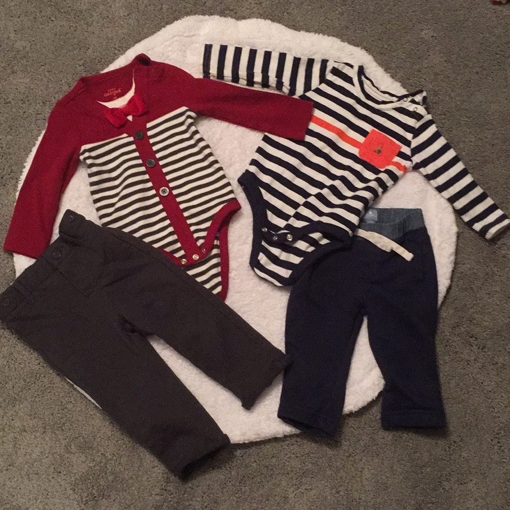 Bundle of 2 matching sets size 6-12 months